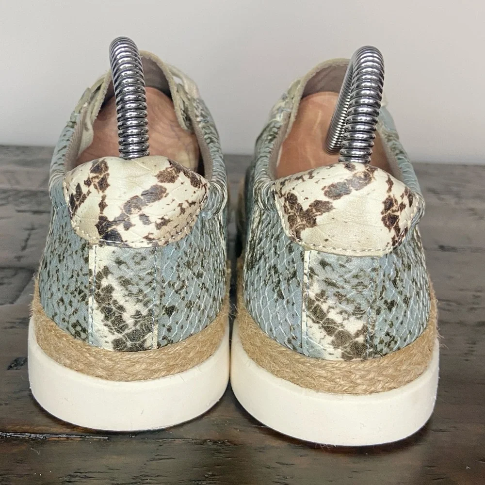 Crown Vintage Kalinda Faux Snake Color Block Sneakers Jute Trim Blue Womens 6